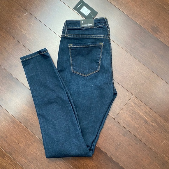Fashion Nova Jeans - Picture 1 of 6